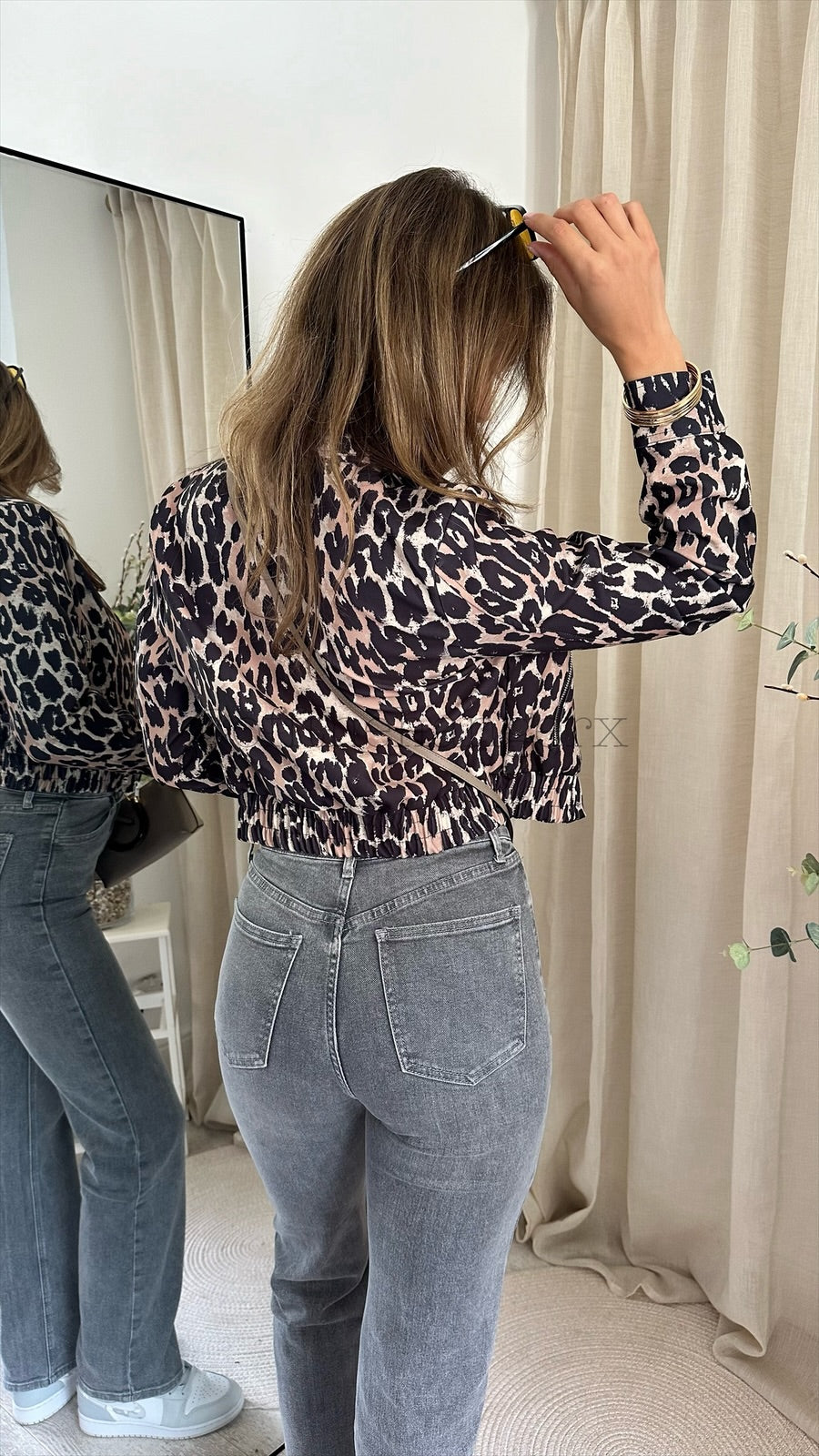 TESSA HIGH WAIST ACID WASH WIDE FIT JEANS