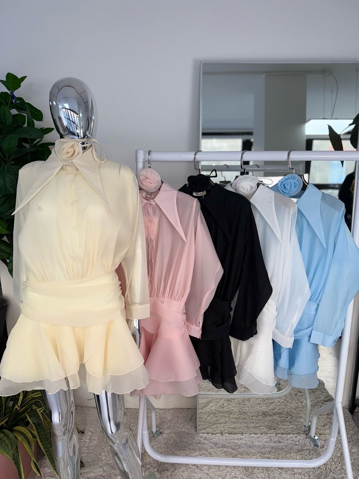 ELSA CHIFFON ROSE CHOKER DRESS