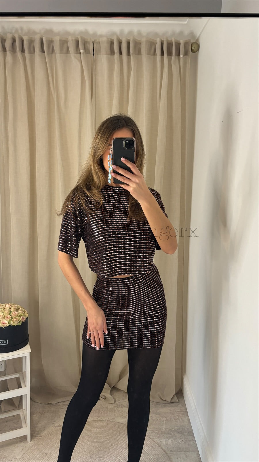 TALLY SEQUIN MINI SKIRT