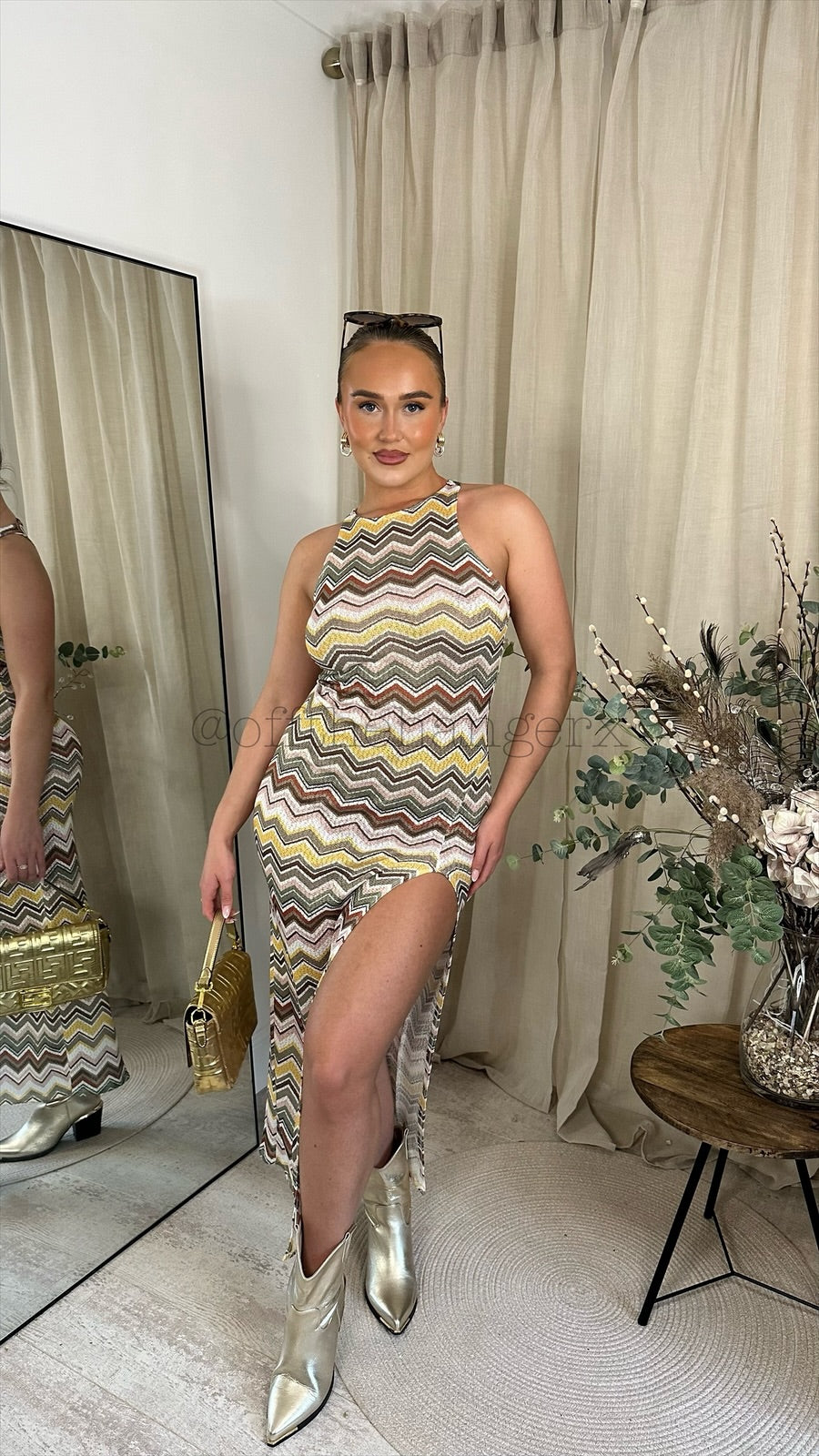 MAIA MIDI SPLIT DRESS