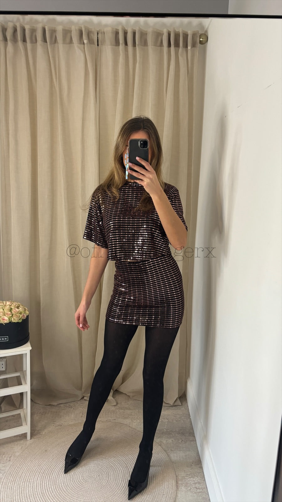 TALLY SEQUIN MINI SKIRT