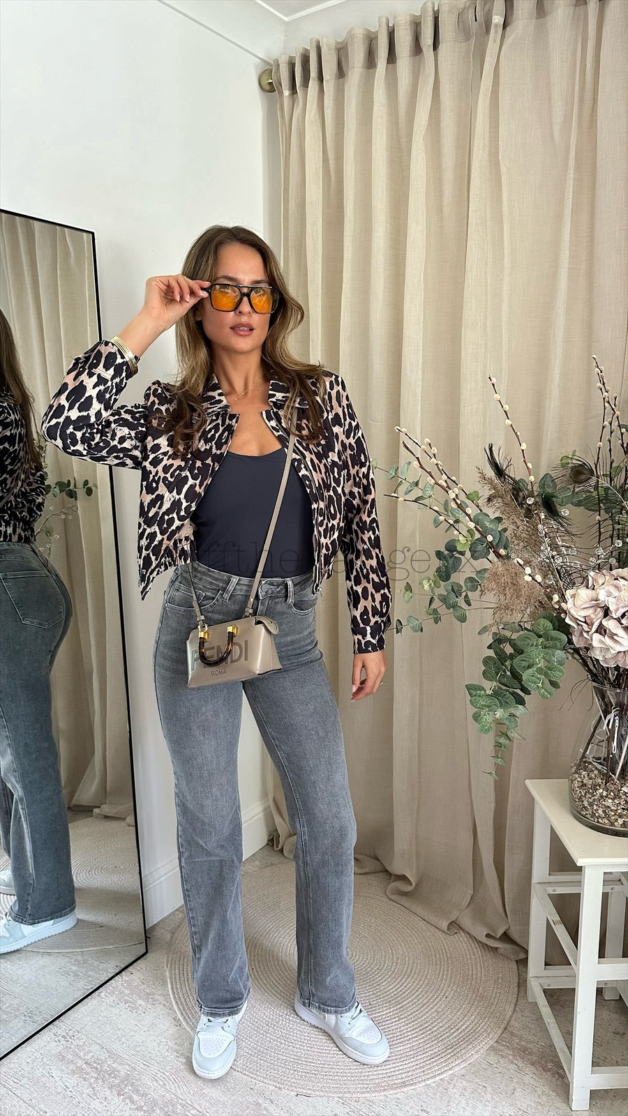 TESSA HIGH WAIST ACID WASH WIDE FIT JEANS