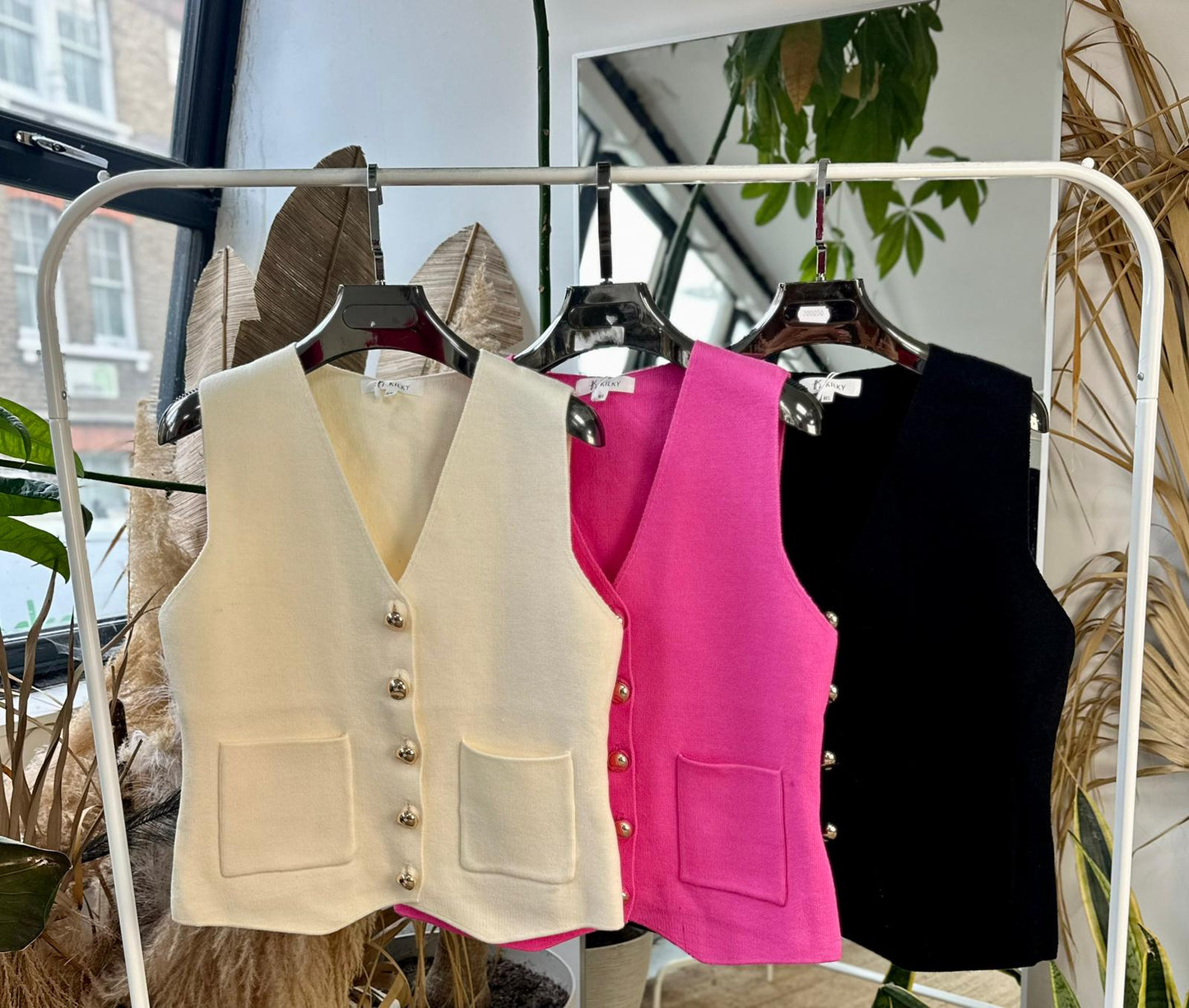 ALISSA KNITTED WAISTCOAT