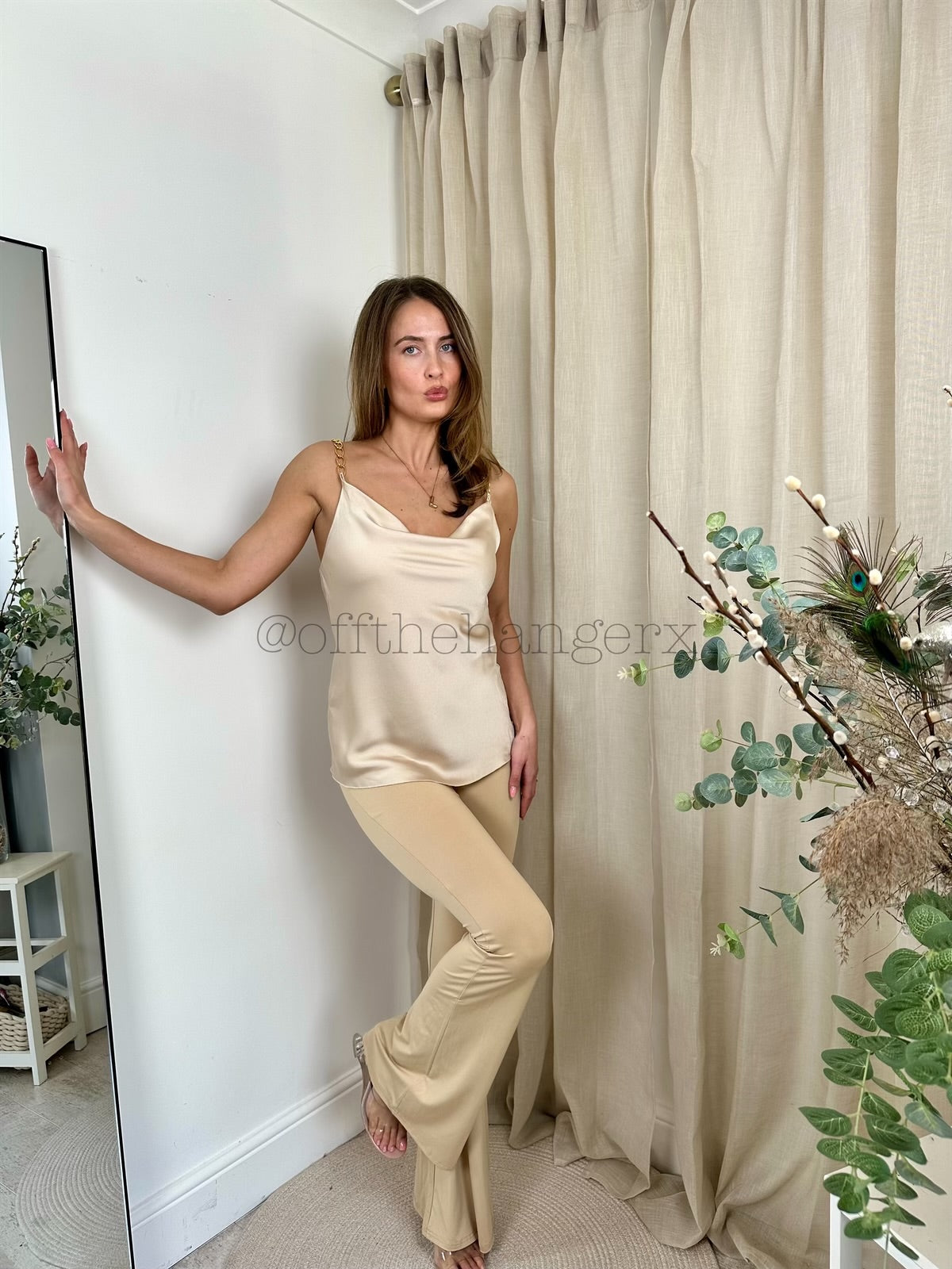 SIMMY SLINKY HIGH WAIST FLARES