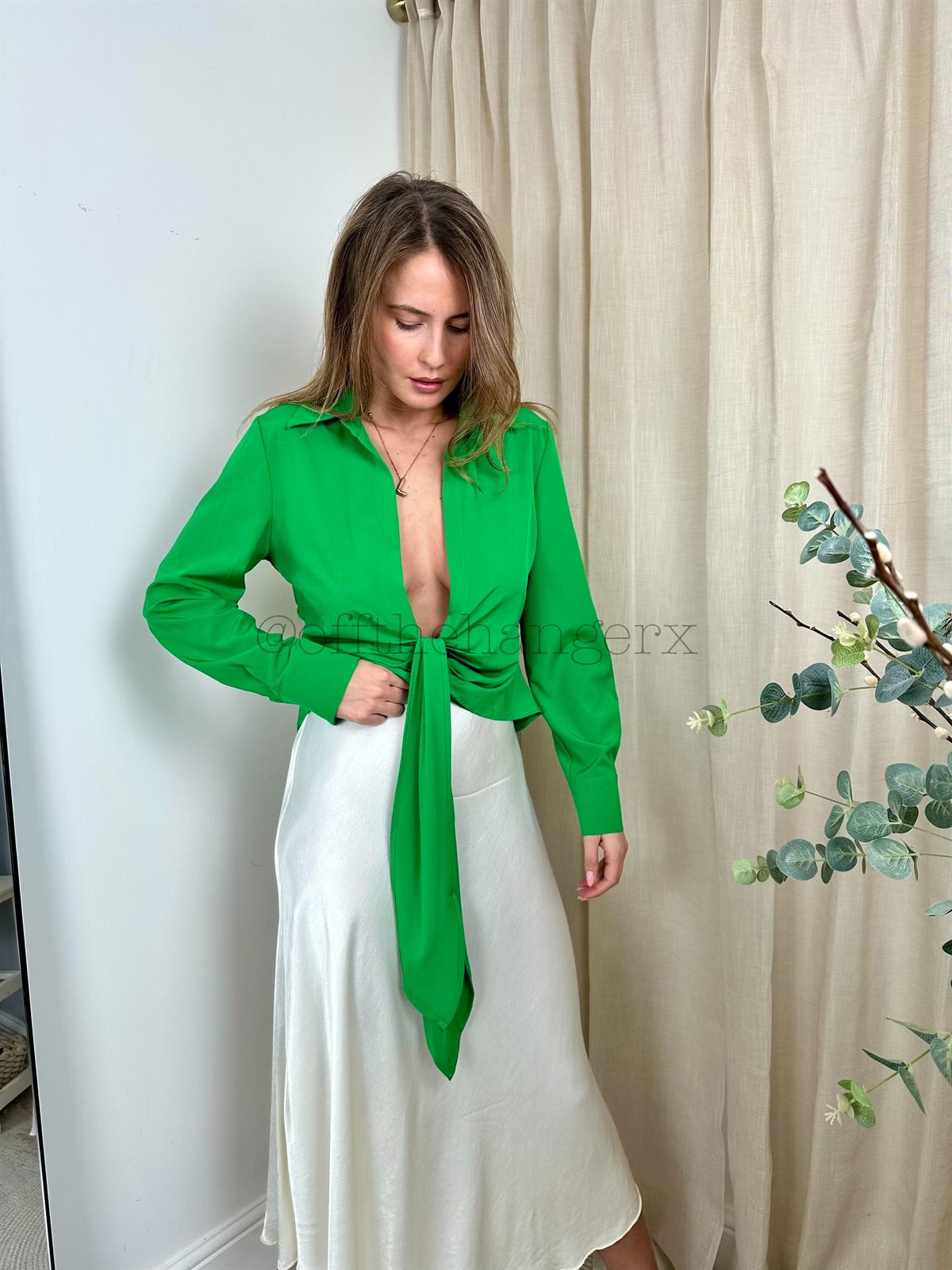 ROBYN BUTTON DRAPE SHIRT