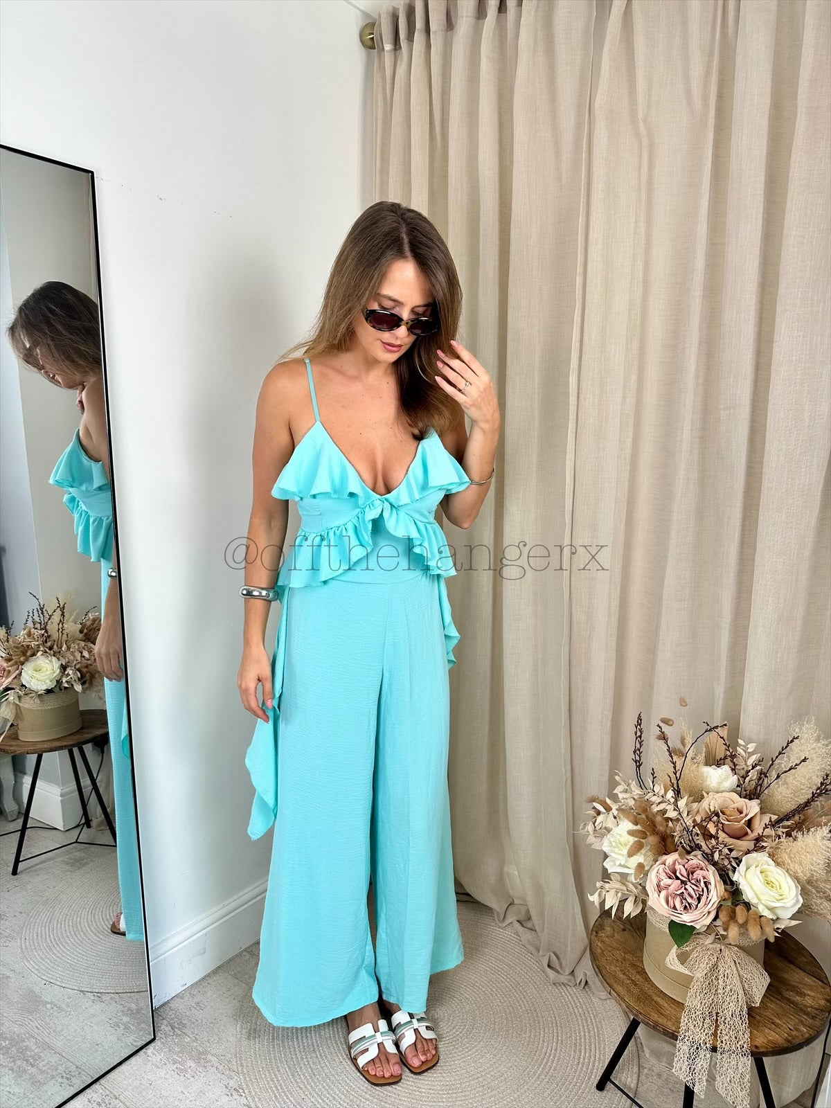 ARIA FRILL DETAILED JUMPSUIT