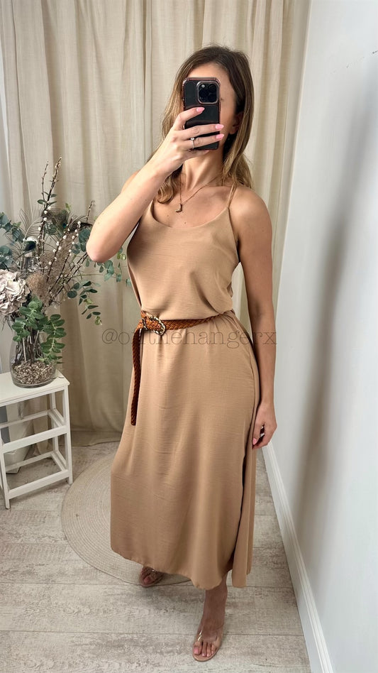 ELSA STRAPPY MAXI DRESS