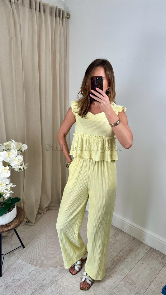 LARISSA PLEATED FRILL SET