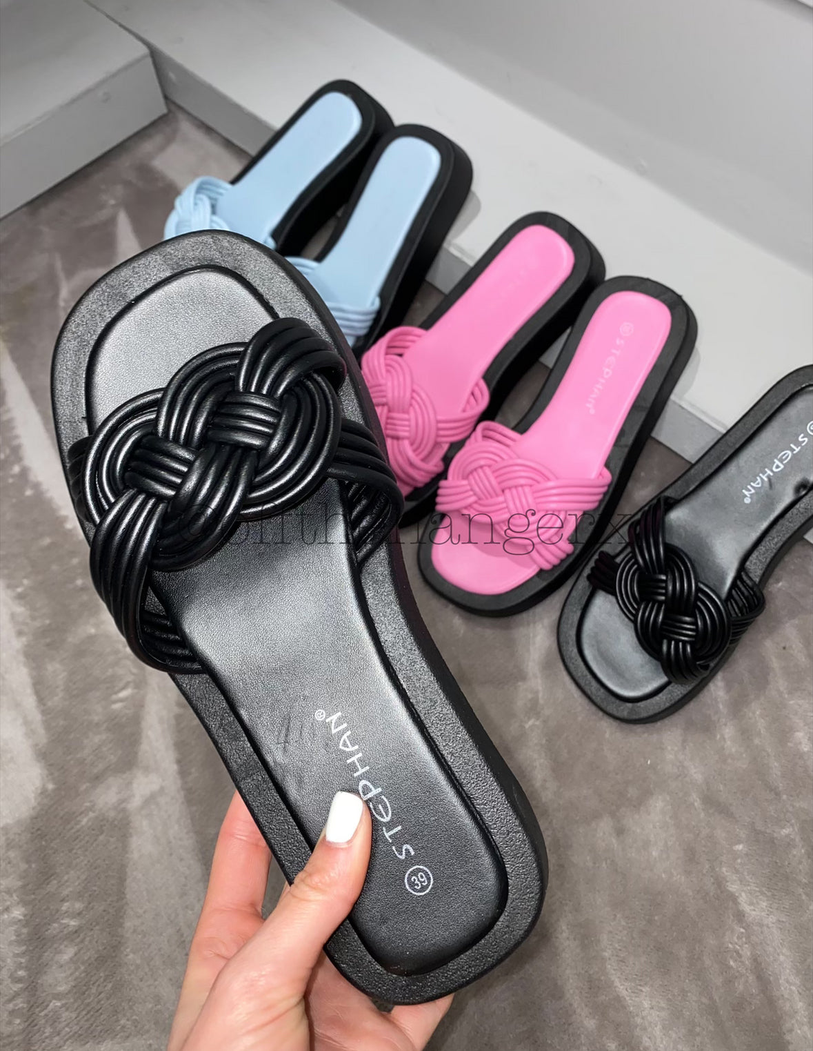 UK3 Sandal £10 Bag