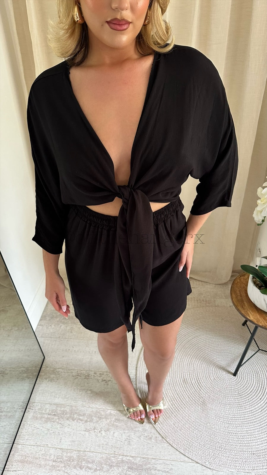 GRECIA LINEN TIE SHORT SET