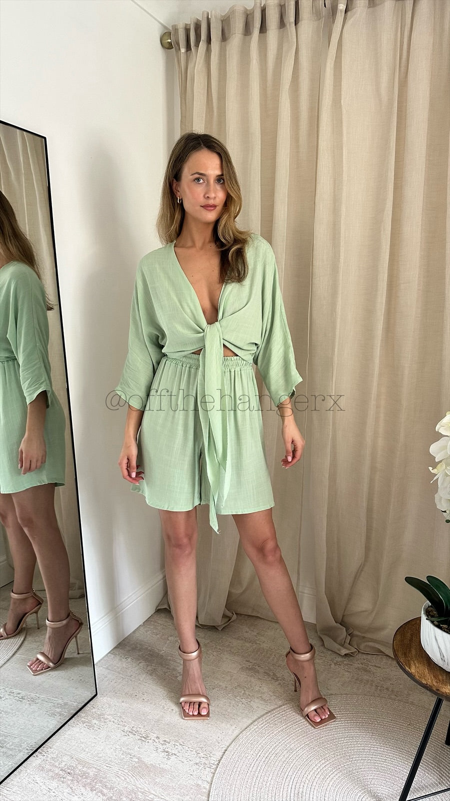 GRECIA LINEN TIE SHORT SET